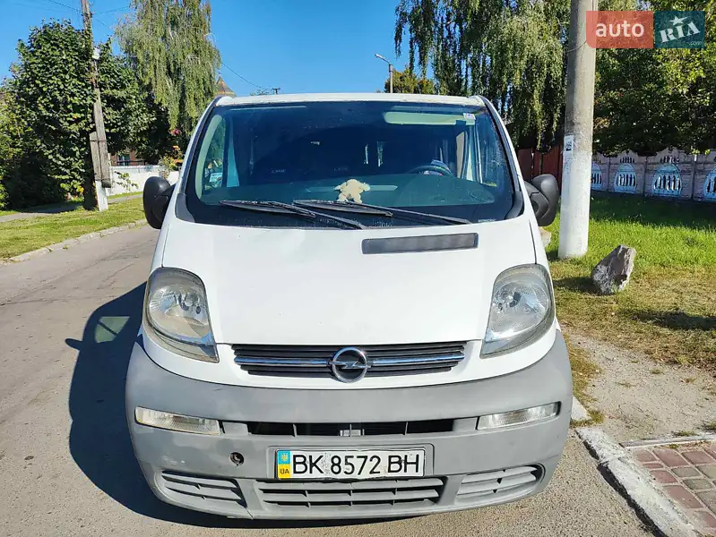 Opel Vivaro 2006