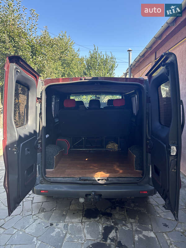 Минивэн Opel Vivaro 2005 в Умани