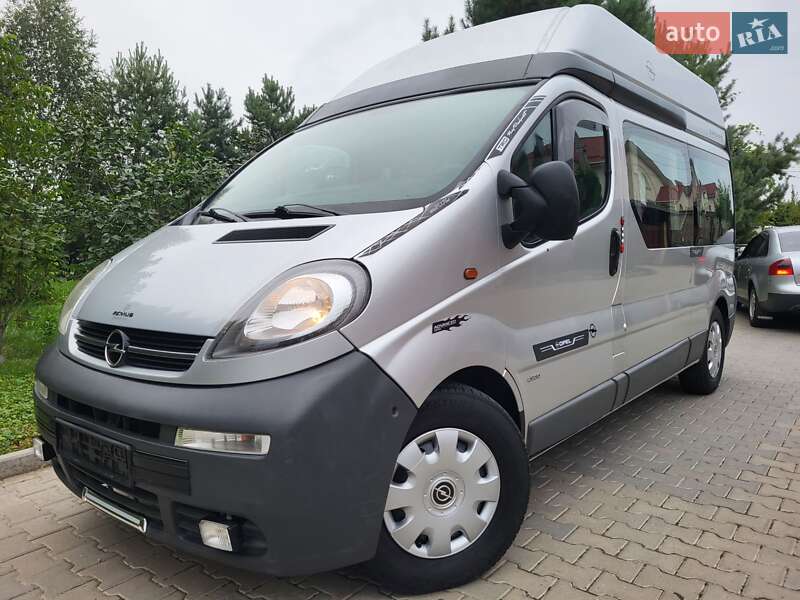 Мінівен Opel Vivaro 2004 в Хмельницькому