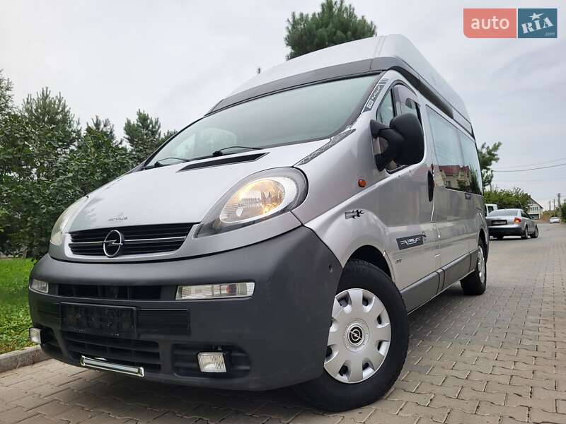Мінівен Opel Vivaro 2004 в Хмельницькому