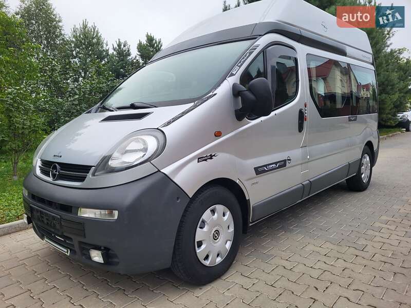 Мінівен Opel Vivaro 2004 в Хмельницькому
