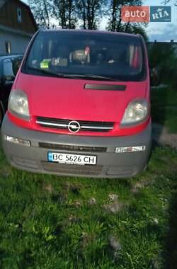 Минивэн Opel Vivaro 2002 в Радехове