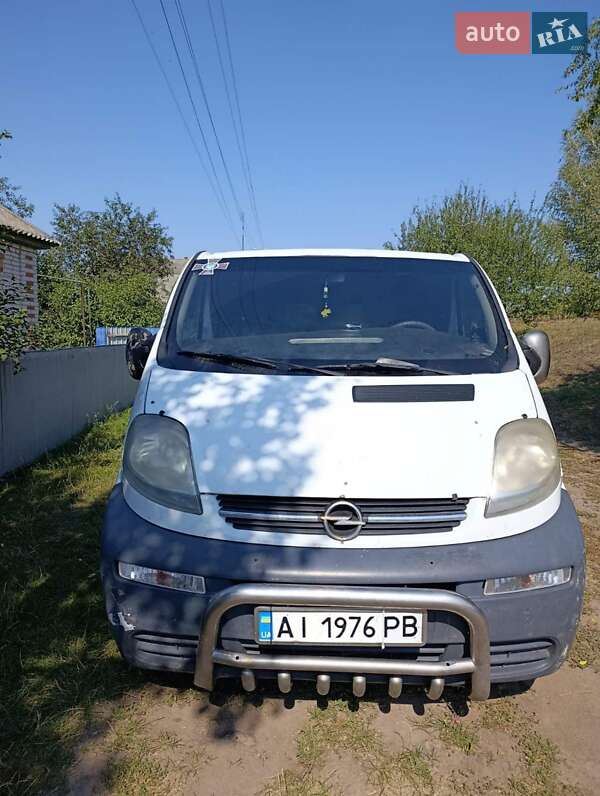 Минивэн Opel Vivaro 2005 в Сумах