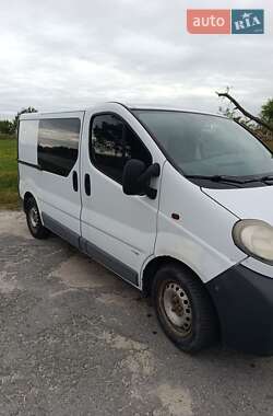 Вантажопасажирський фургон Opel Vivaro 2001 в Баранівці
