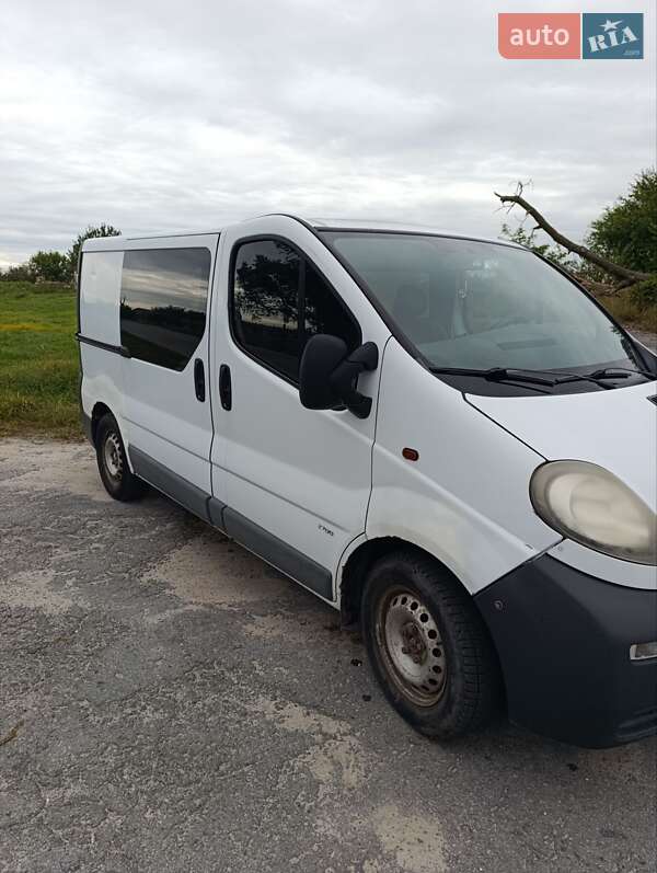 Opel Vivaro 2001