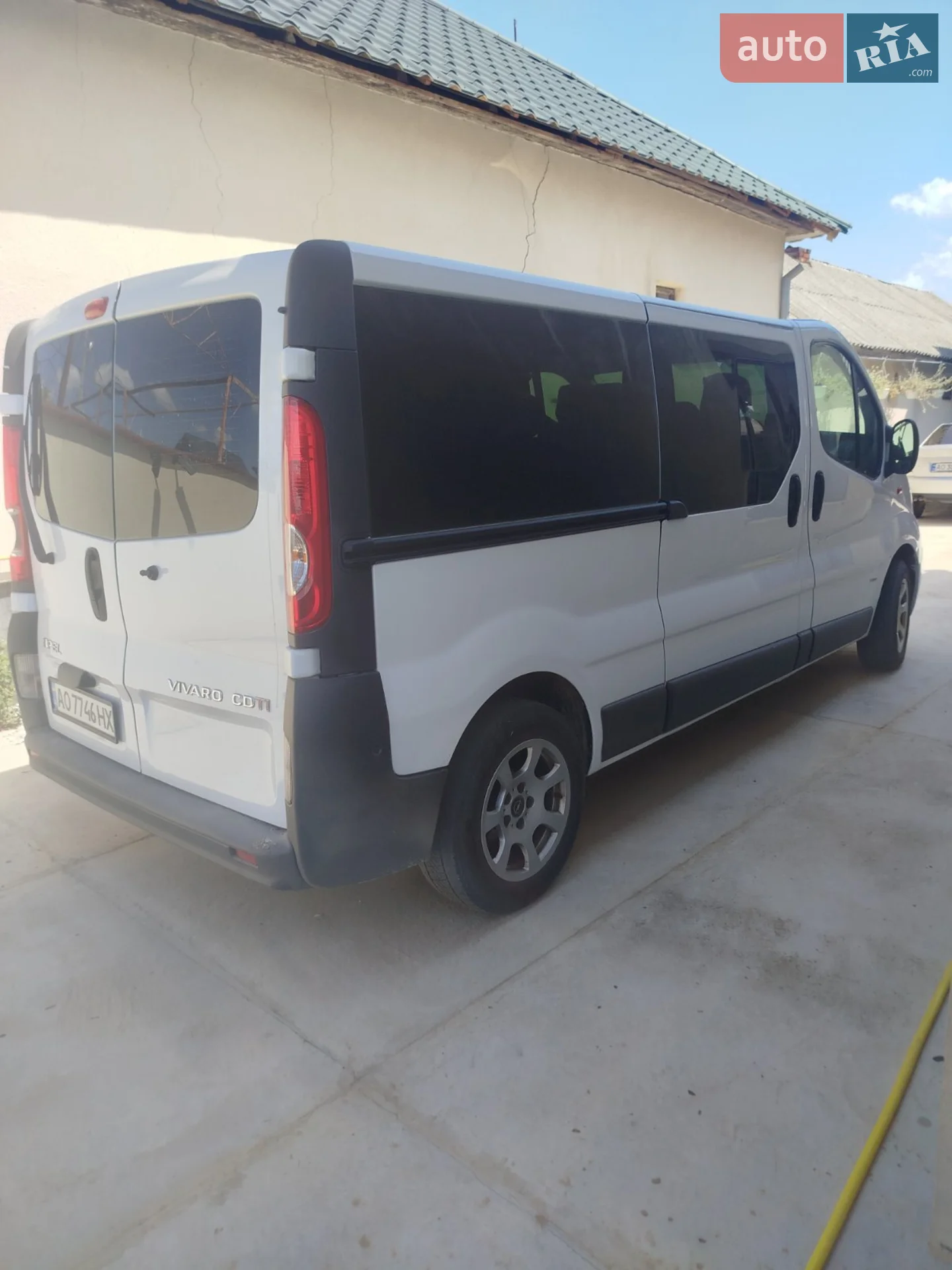 2011 Opel Vivaro - мініатюра 11