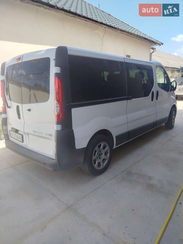 Мінівен Opel Vivaro 2011 в Виноградові фото 11 Мінівен Opel Vivaro 2011 в Виноградові