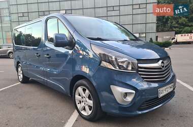 Минивэн Opel Vivaro 2016 в Харькове
