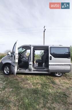 Минивэн Opel Vivaro 2004 в Покрове