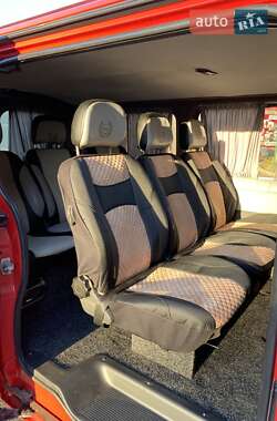 Мінівен Opel Vivaro 2004 в 
