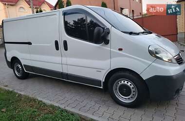 Грузовой фургон Opel Vivaro 2012 в 
