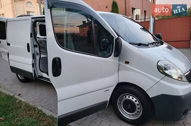 Грузовой фургон Opel Vivaro 2012 в 