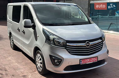 Минивэн Opel Vivaro 2015 в 