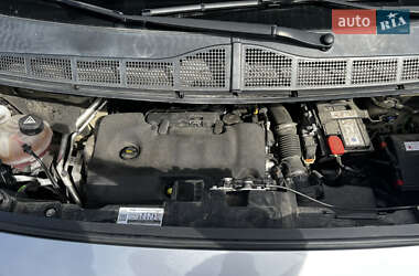 Грузовой фургон Opel Vivaro 2021 в 