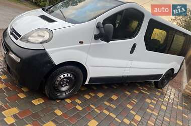 Минивэн Opel Vivaro 2003 в 