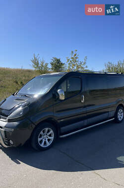 Грузовой фургон Opel Vivaro 2004 в Тернополе