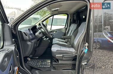Грузовой фургон Opel Vivaro 2016 в 
