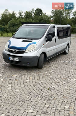 Минивэн Opel Vivaro 2007 в Великом Раковце
