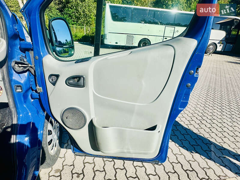Минивэн Opel Vivaro 2007 в Львове