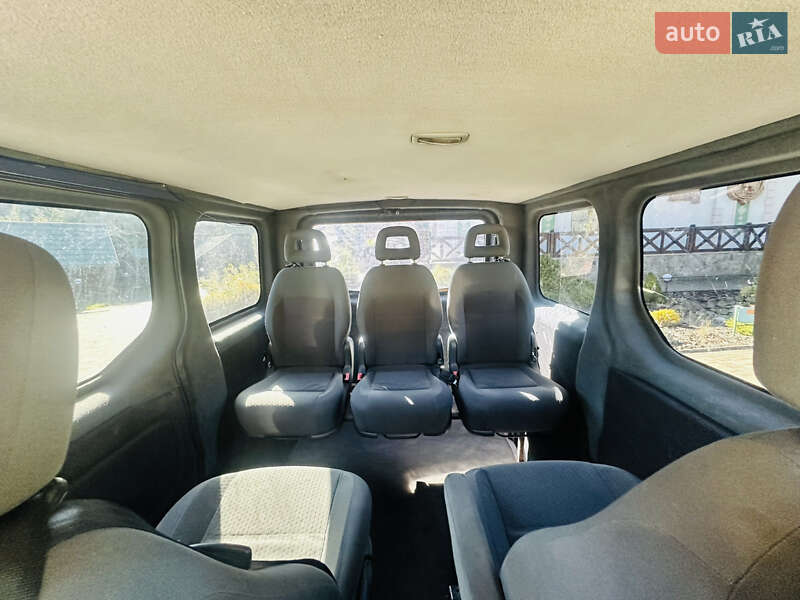 Минивэн Opel Vivaro 2007 в Львове