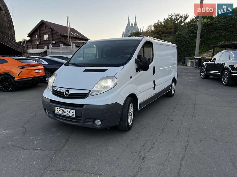 Грузовой фургон Opel Vivaro 2007 в Одессе