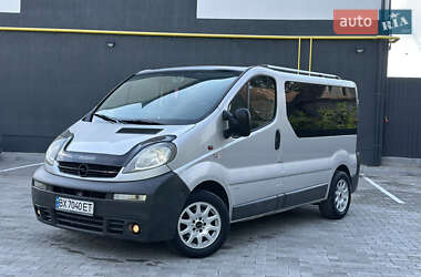 Минивэн Opel Vivaro 2004 в Кременце