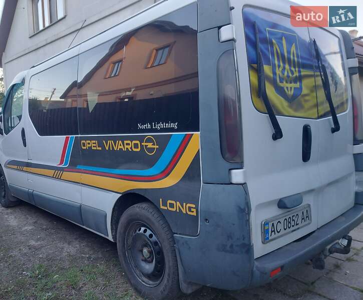 Opel Vivaro 2004