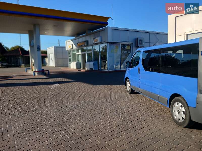 Минивэн Opel Vivaro 2003 в Одессе
