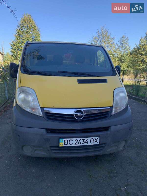 Opel Vivaro 2008