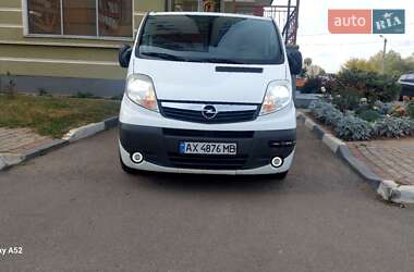 Минивэн Opel Vivaro 2013 в 