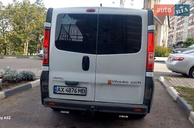 Минивэн Opel Vivaro 2013 в 