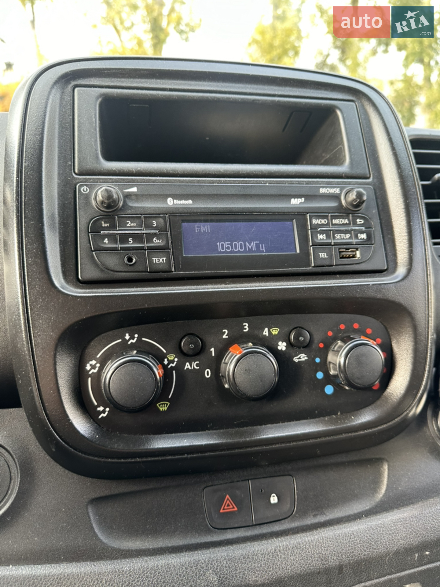 2015 Opel Vivaro - мініатюра 12