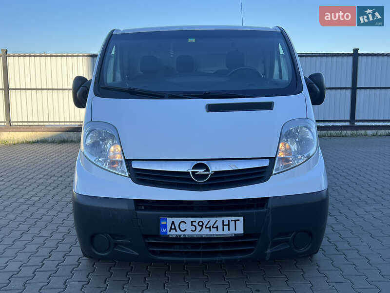 Грузовой фургон Opel Vivaro 2014 в Рожище