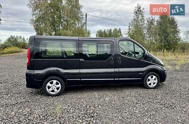 Минивэн Opel Vivaro 2012 в 