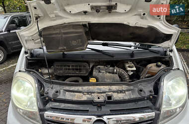 Грузовой фургон Opel Vivaro 2013 в 