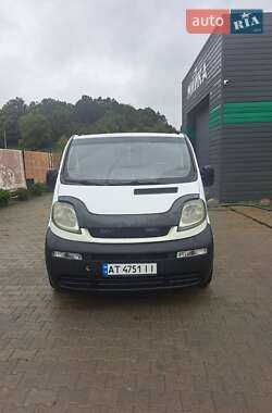 Мінівен Opel Vivaro 2005 в Коломиї