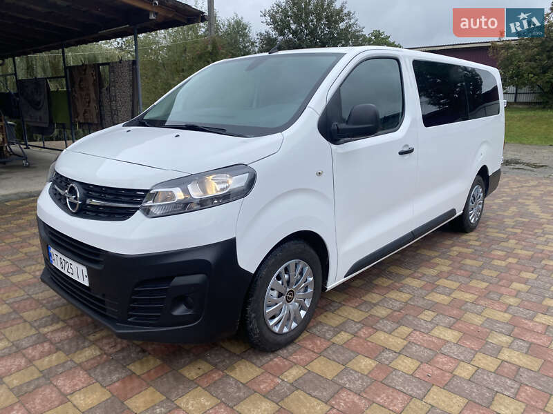Минивэн Opel Vivaro 2020 в 
