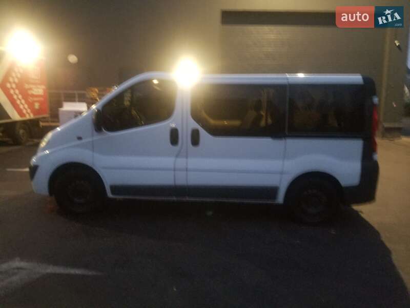 Мінівен Opel Vivaro 2011 в Броварах фото Мінівен Opel Vivaro 2011 в Броварах