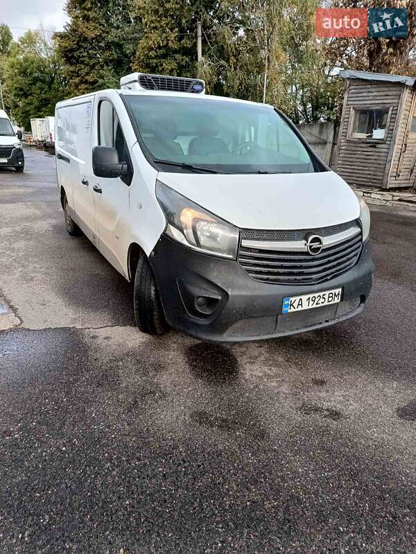 Opel Vivaro 2016