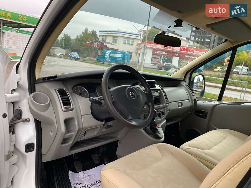 Минивэн Opel Vivaro 2009 в Ивано-Франковске фото 25 Минивэн Opel Vivaro 2009 в Ивано-Франковске