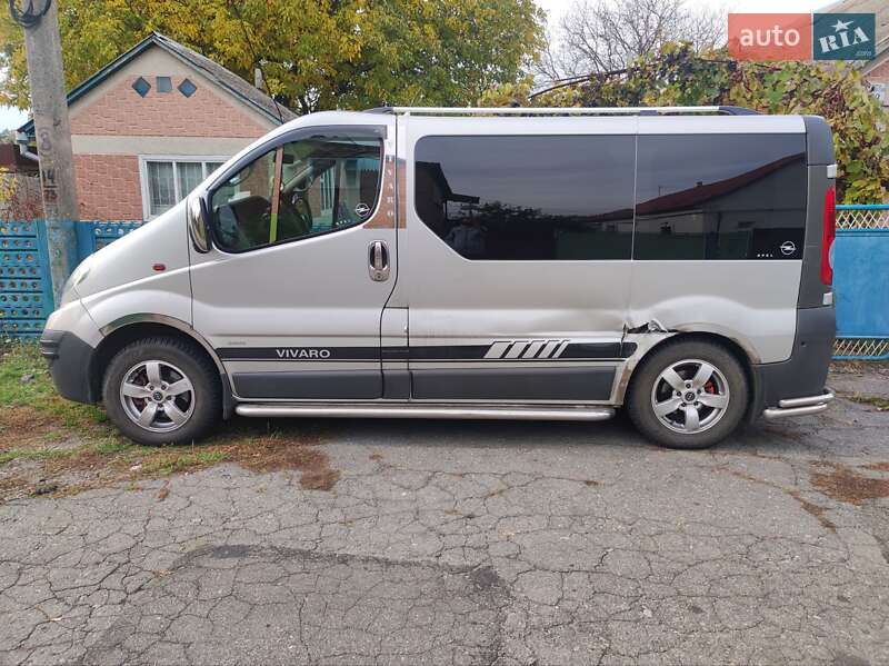 Минивэн Opel Vivaro 2006 в Киеве фото 22 Минивэн Opel Vivaro 2006 в Киеве