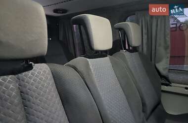 Минивэн Opel Vivaro 2005 в 