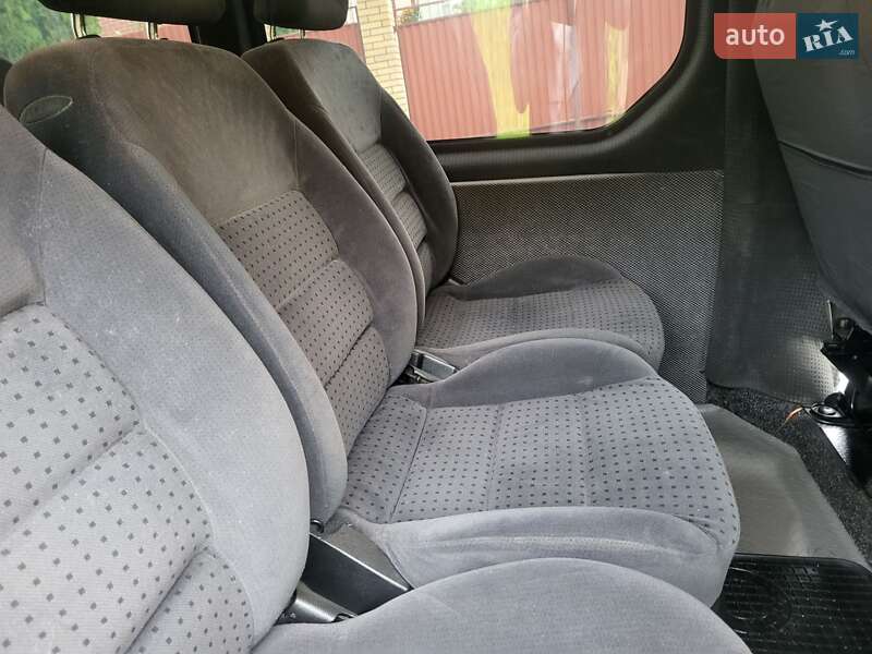 Минивэн Opel Vivaro 2004 в Хмельницком