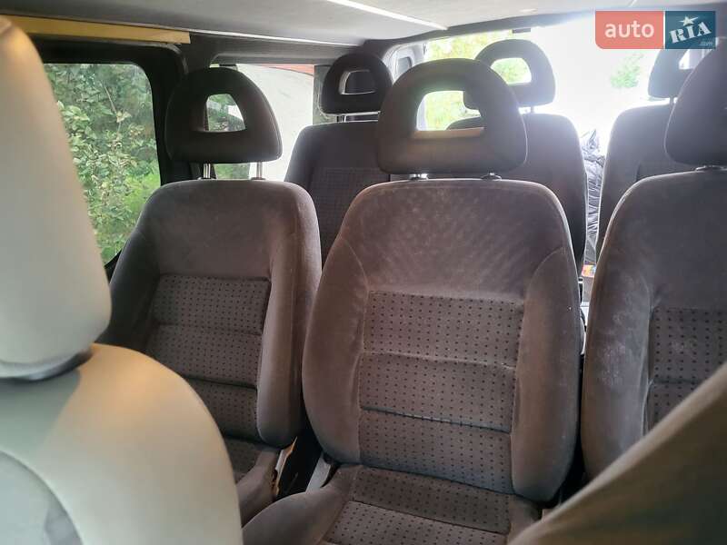 Минивэн Opel Vivaro 2004 в Хмельницком