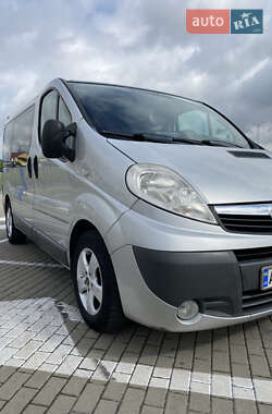 Мінівен Opel Vivaro 2008 в Нововолинську