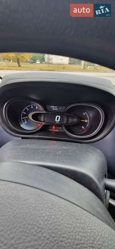 Грузовой фургон Opel Vivaro 2015 в Харькове