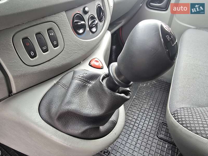 Минивэн Opel Vivaro 2008 в Запорожье фото 12 Минивэн Opel Vivaro 2008 в Запорожье