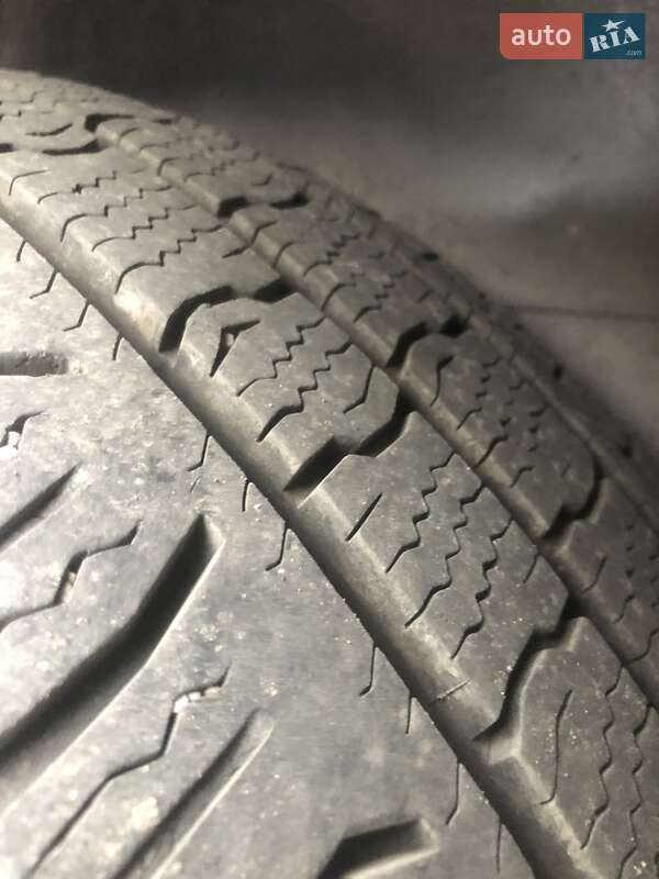 Мінівен Opel Vivaro 2004 в Дніпрі