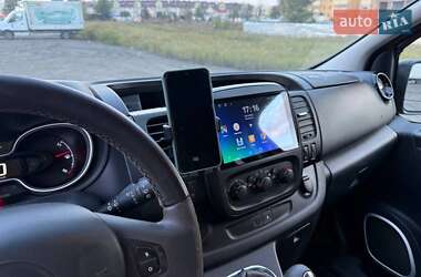 Минивэн Opel Vivaro 2017 в 