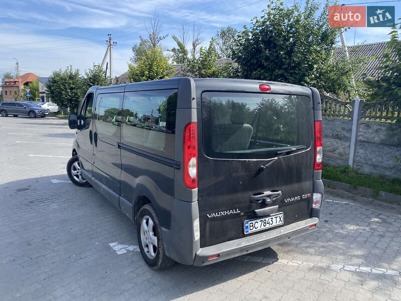 Мінівен Opel Vivaro 2013 в Городку